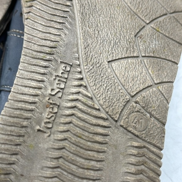 Josef Seibel Blue Leather Cut Out Loafer Size 41 MCL5065B - Picture 9 of 9